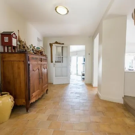 別荘 Une Des Rares Villas De L'ile De Re En Front De Mer