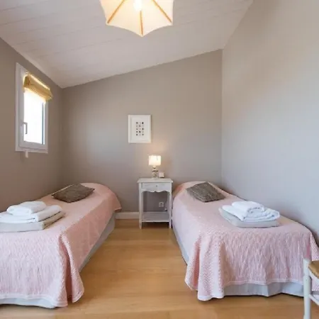 Une Des Rares Villas De L'ile De Re En Front De Mer 別荘 *